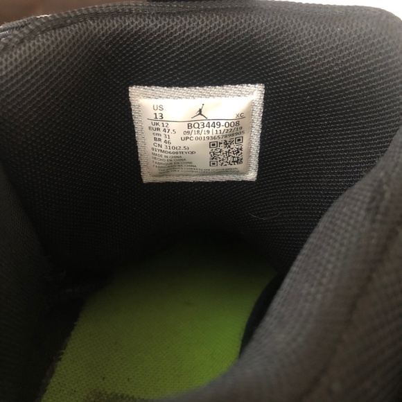 Air Jordan 2020 "Flight" Basketball Shoes - Picture 3 of 3